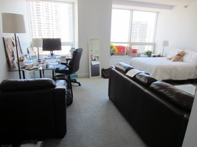 Foto del edificio - 512 N McClurg Ct