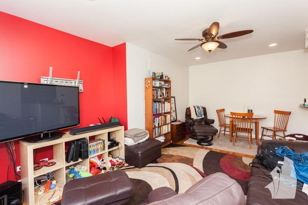 Primary Photo - 2 bedroom in Chicago IL 60640