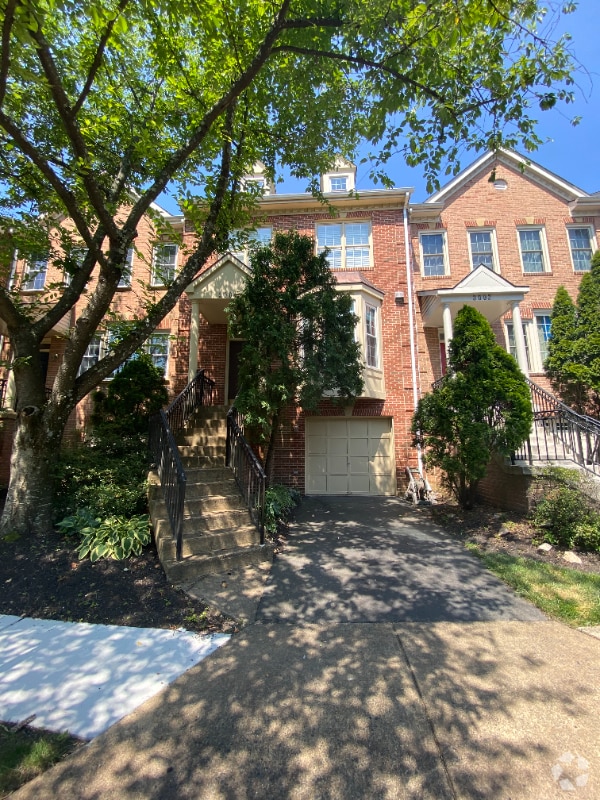 Building Photo - 3004 Fallswood Glen Ct
