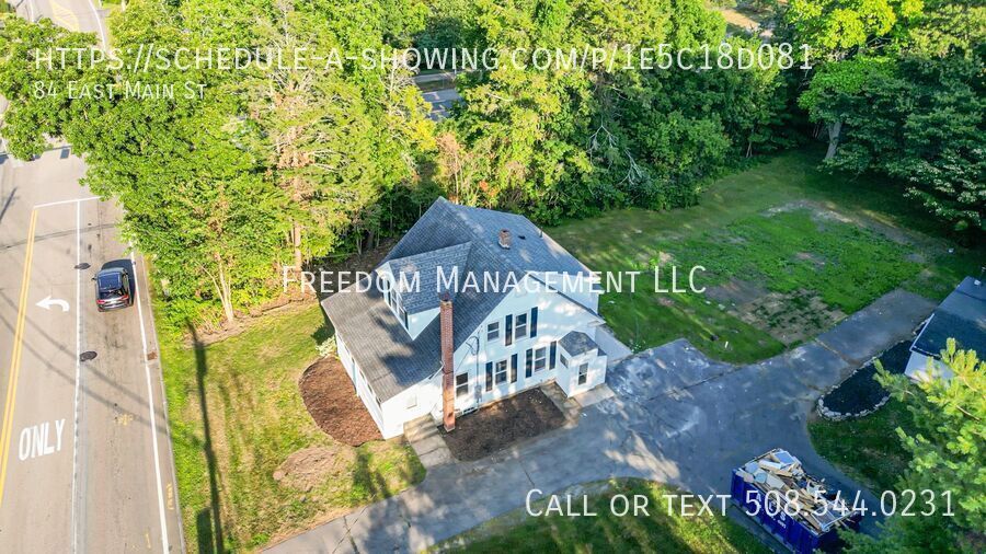Foto principal - 84 E Main St