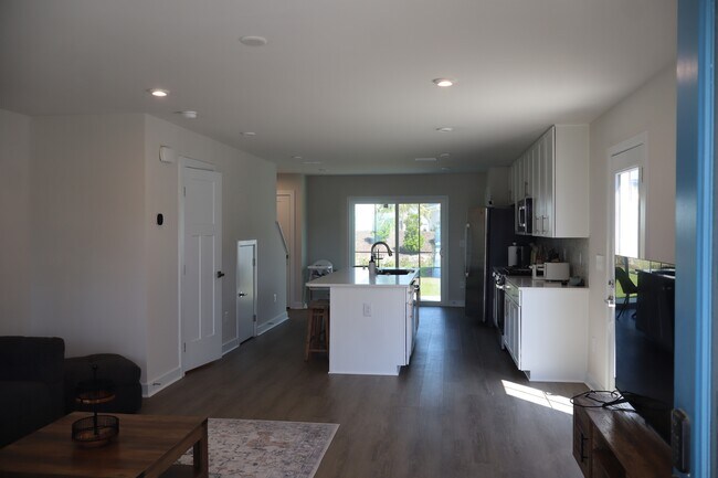 Foto del edificio - 2504 Rowyn St