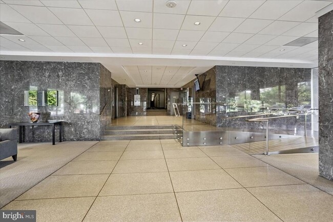 Building Photo - 2475 Virginia Ave NW