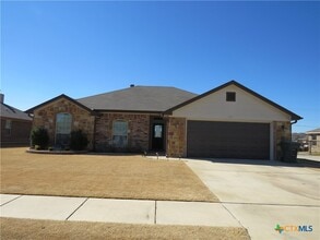 Building Photo - 9805 Kaitlyn Dr