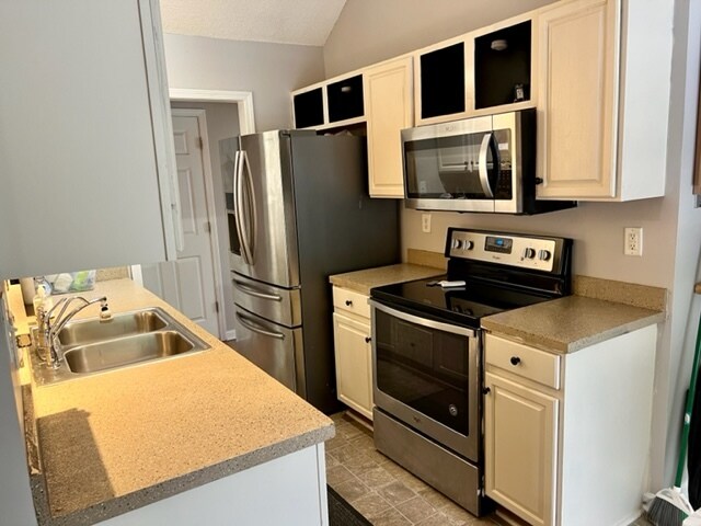 Foto del edificio - 624 Sadler Glen Dr