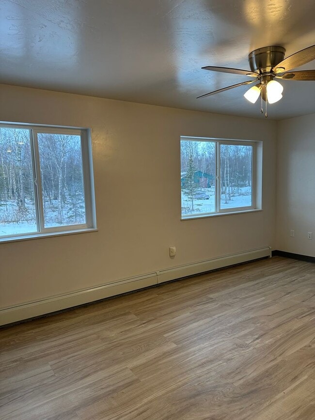 Building Photo - 8193 N Mohawk St