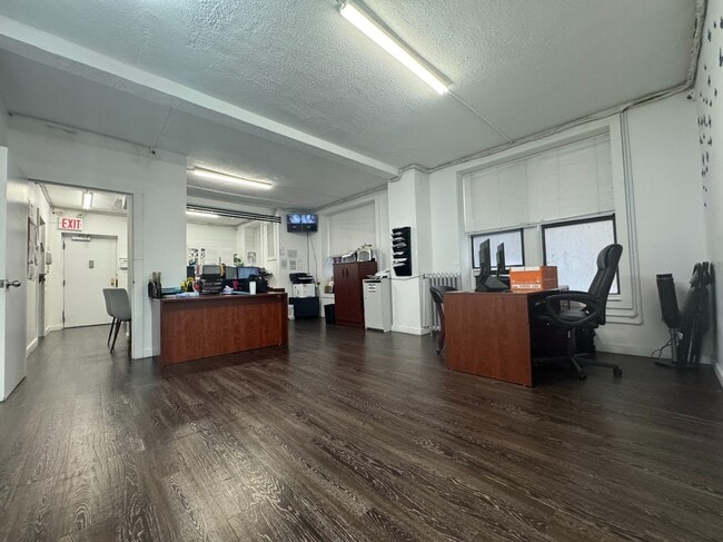 Building Photo - 1749 Grand Concourse