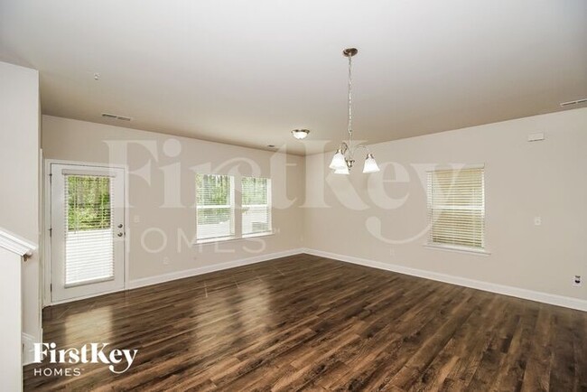 Building Photo - 2023 Cypress Village Dr NW