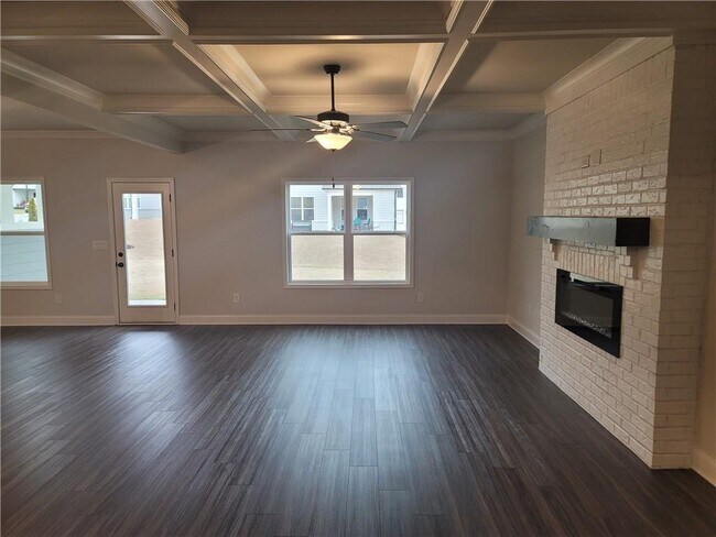 Foto del edificio - 2056 Westfall Wy