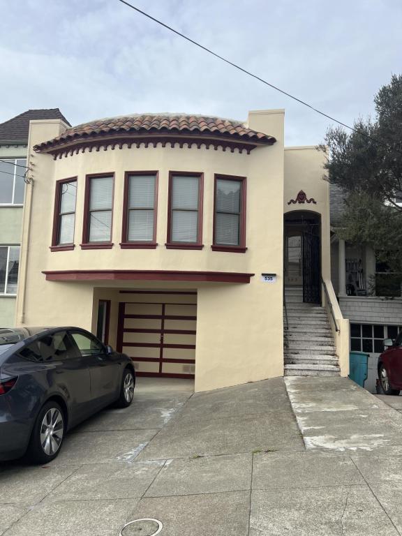 Primary Photo - 535 43rd Ave