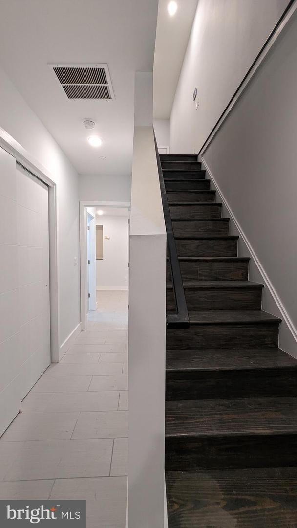 Foto del edificio - 2114 N Franklin St