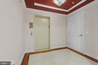 Building Photo - 801 Key Hwy