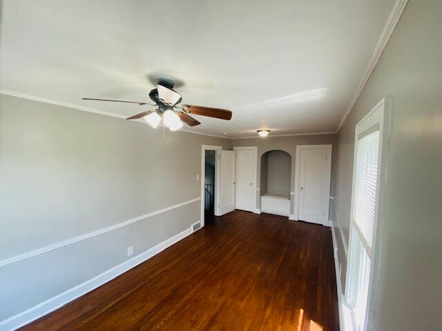 Foto del edificio - 1029 23rd St NW