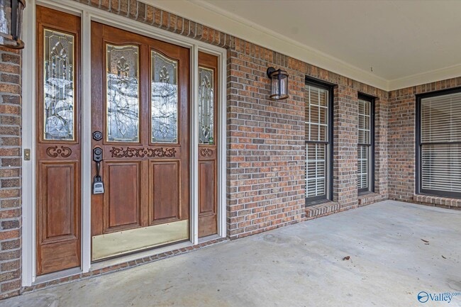 Building Photo - 4818 SE Cv Crk Dr