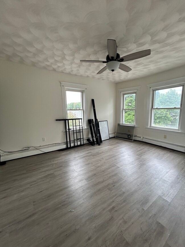 Living Room - 109 Ferry St