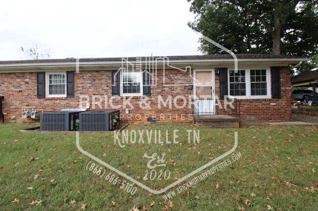 Foto del edificio - 2409 Holbrook Dr