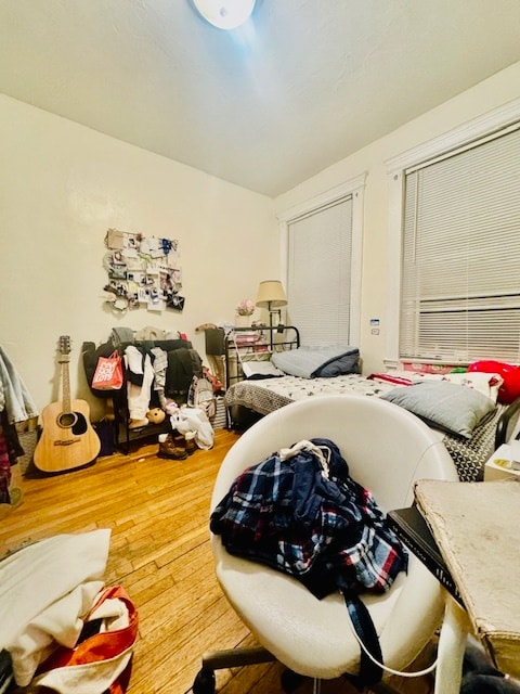 Building Photo - 447 Park Dr