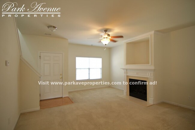 Foto del edificio - 5706 Bent Creek Circle  PENDING LEASE