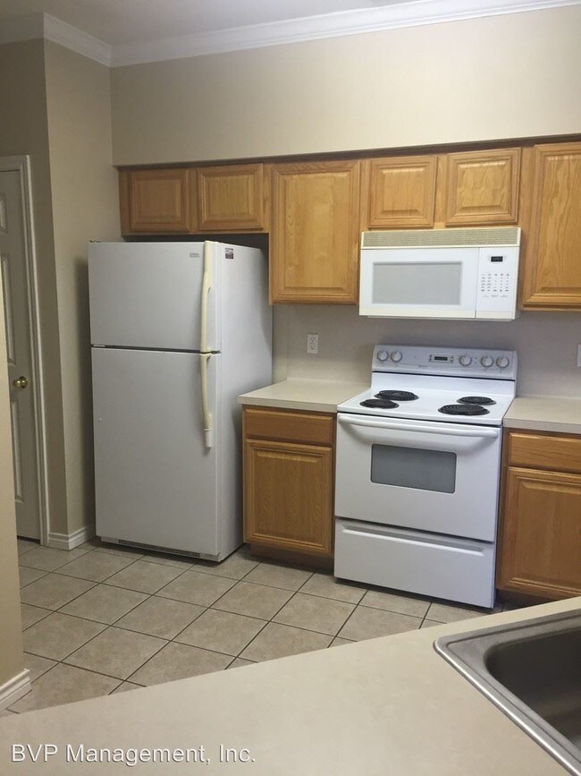 Foto del edificio - 3 br, 2 bath House - 205 Navarro