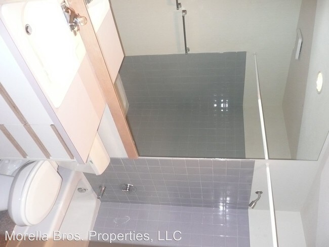 Foto del edificio - 5339 Roosevelt Way NE