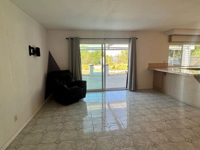 Foto del edificio - Spacious 4 Bed 3 Bath Cul-de-Sac Home