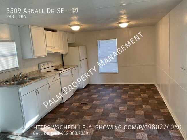 Building Photo - 3509 Arnall Dr
