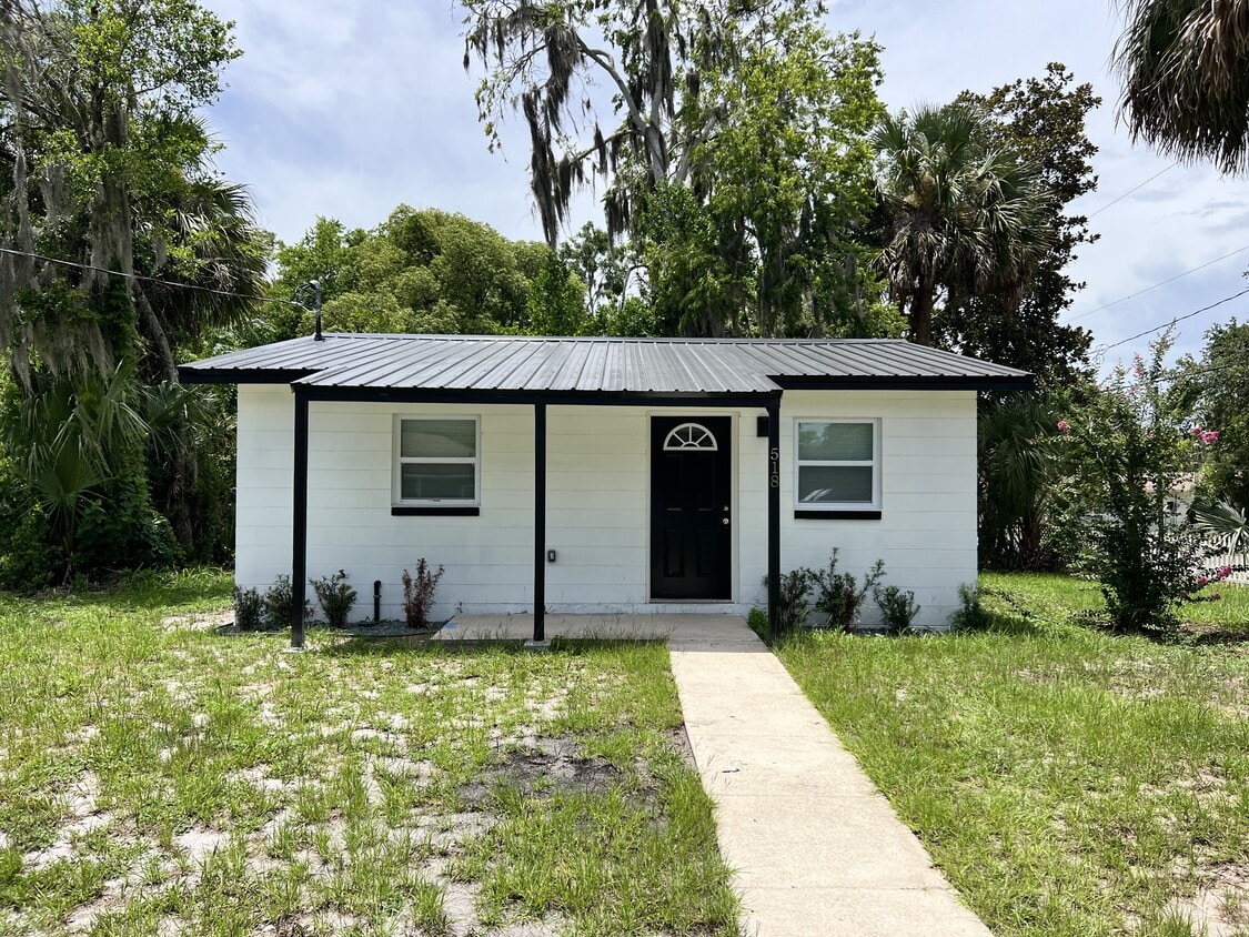 Primary Photo - 518 N 10th St