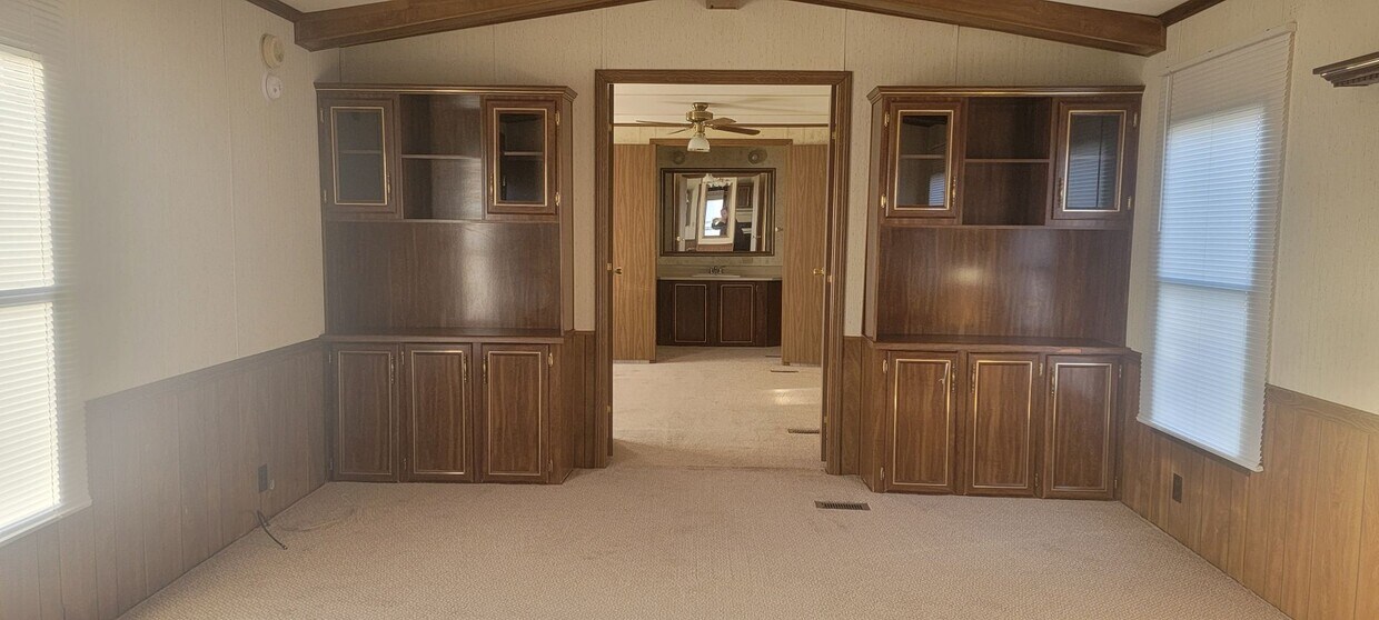 Primary Photo - 2 Bedroom, 2 Bath Mobile Home in Yorktowne