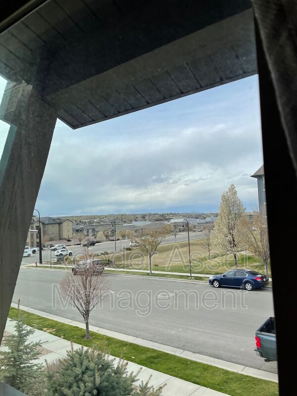 Building Photo - 872 San Savino Way