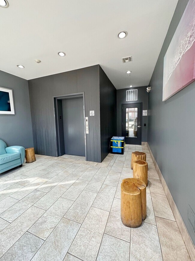 Foto del edificio - West Utopia