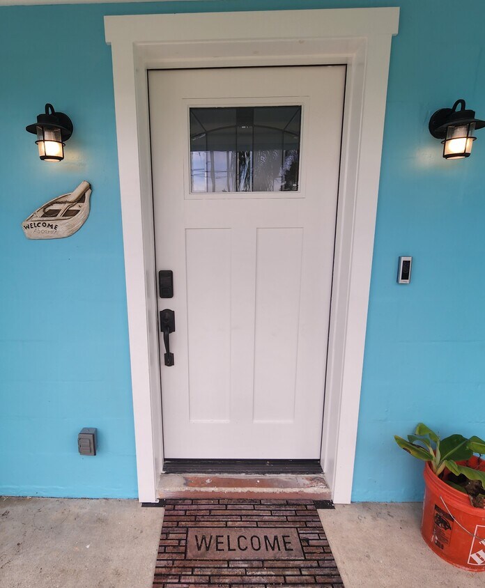 813 4th Ave NW, Largo, FL 33770 House for Rent in Largo, FL