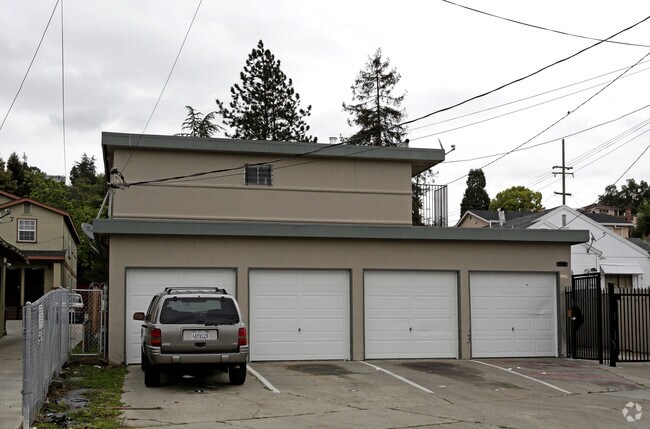 Foto del edificio - 6840 MacArthur Blvd
