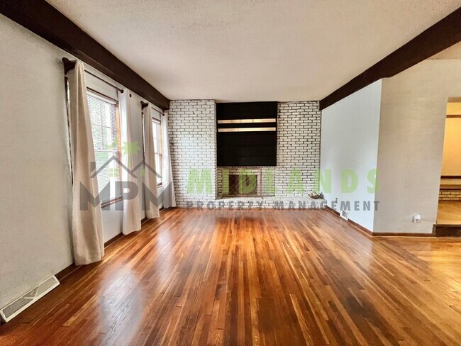 Foto del edificio - 2511 Blossom St