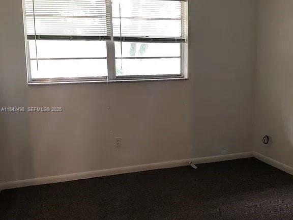 Foto del edificio - 2524 Congress St