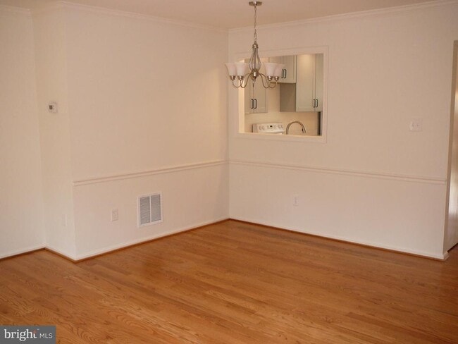 Foto del edificio - 8607 Dellway Ln