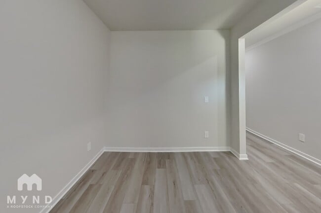 Building Photo - 412 Southland Dr