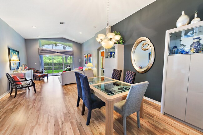 Building Photo - 7212 Trentino Way