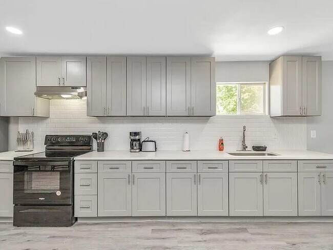 Foto del edificio - 3413 Mt Pleasant St