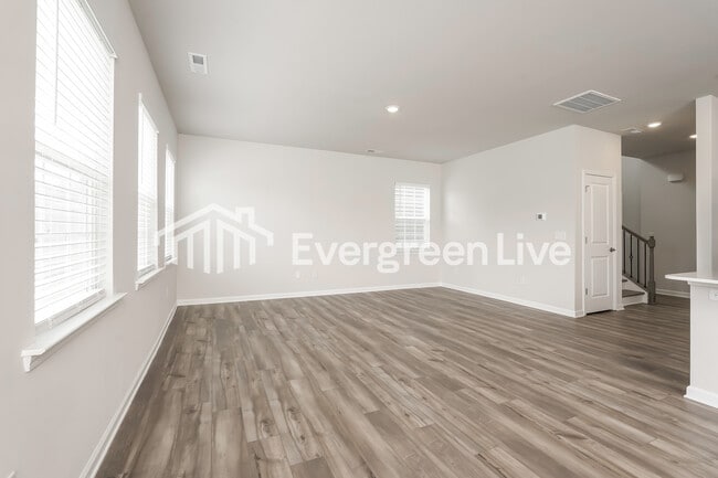 Foto del edificio - 5591 Hydrangea St