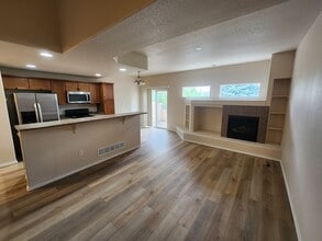 Building Photo - 4872 Iron Horse Villas Point