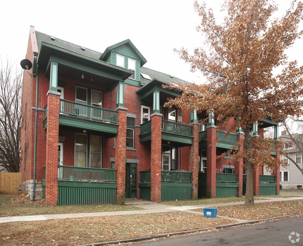 Building Photo - 732 Marshall Ave