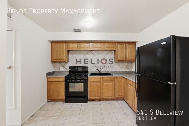 Building Photo - 541 S Bellview-