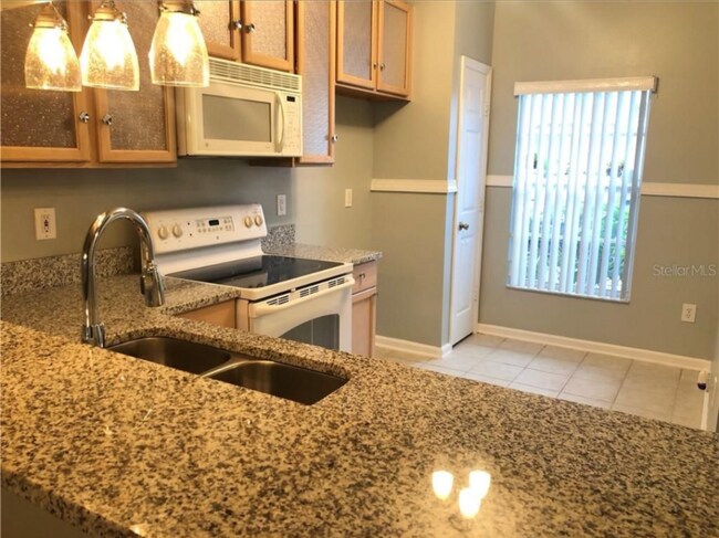 Building Photo - 2927 Greenwood Springs Loop