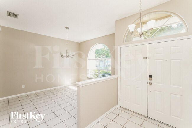 Foto del edificio - 9712 Glenpointe Dr