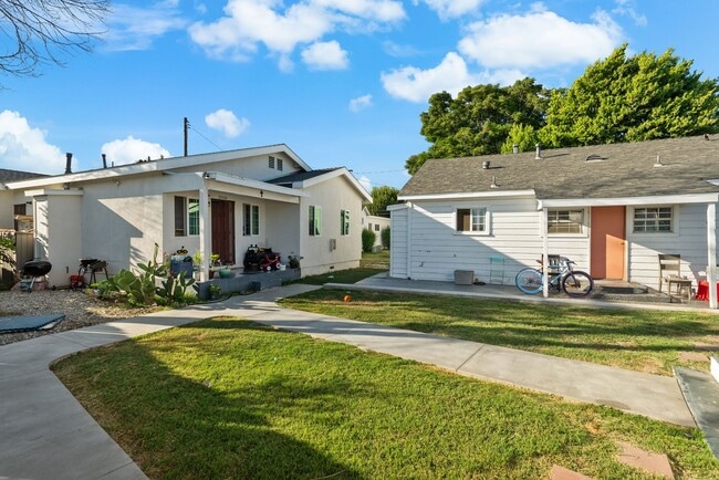 Building Photo - Newly built in El Monte