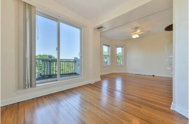 Slider to front deck - 63 Farragut Rd