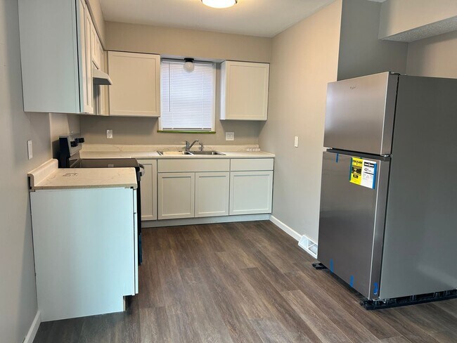 Foto del edificio - Newly Remodeled - Available Now!