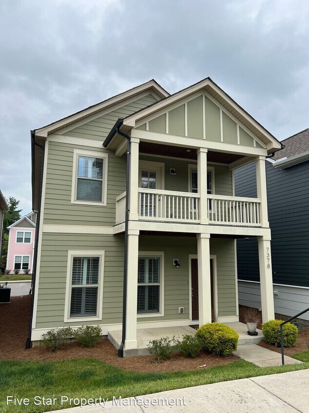 3 br, 2.5 bath House 7378 Old Harding Pike House Rental in Nashville, TN