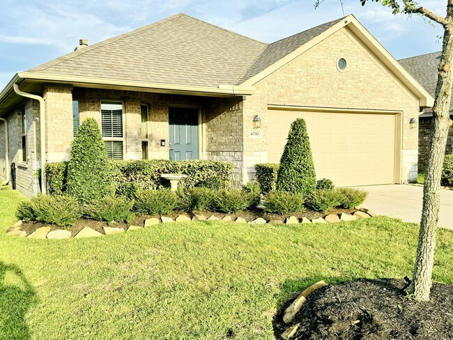 Building Photo - 4010 Southall Pl