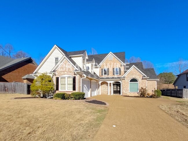 Building Photo - 9088 Fenmore Cove