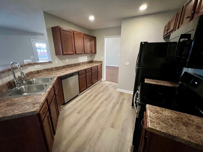 Building Photo - 3 Bed 2 Bath + Bonus in Christiana